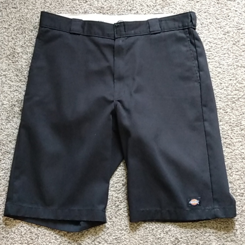 Dickies black shorts